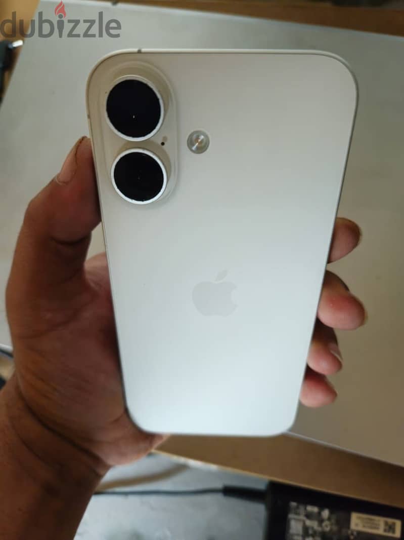 Apple - iPhone 16 1