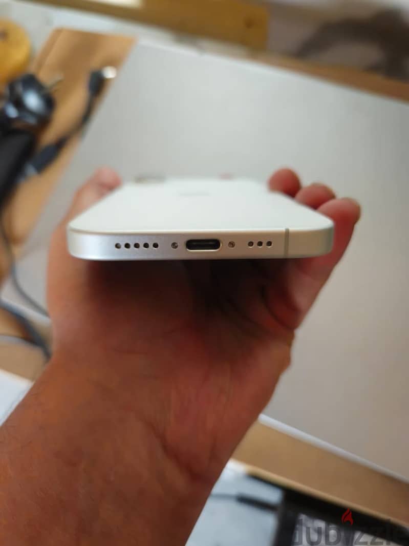 Apple - iPhone 16 5