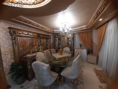 غرف نوم و صالون و سفره