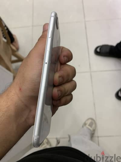 آبل - آيفون 8 بلس