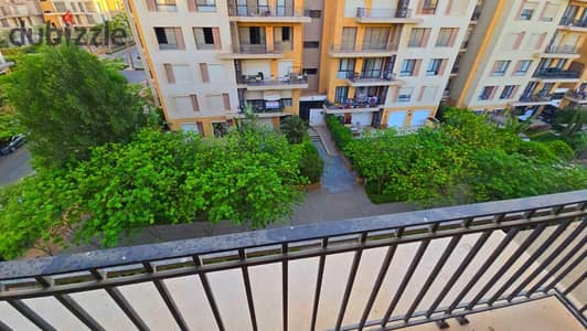 fully furnished apartment for rent 2 bedrooms in prime location in eastown