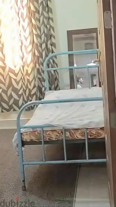 سرير حديد + ملل خشب + مرتلة قطن