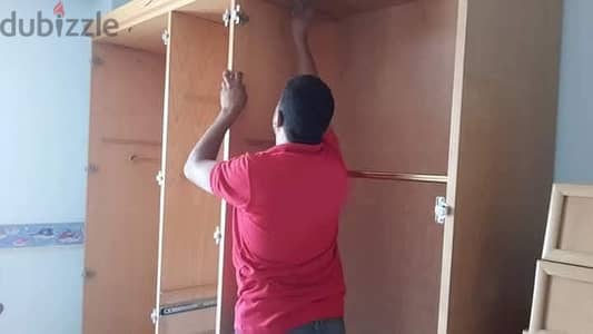 خدمات نقل الأثاث