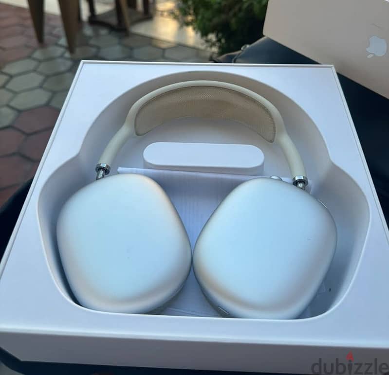 Airpods max 1st gen 100% original 1