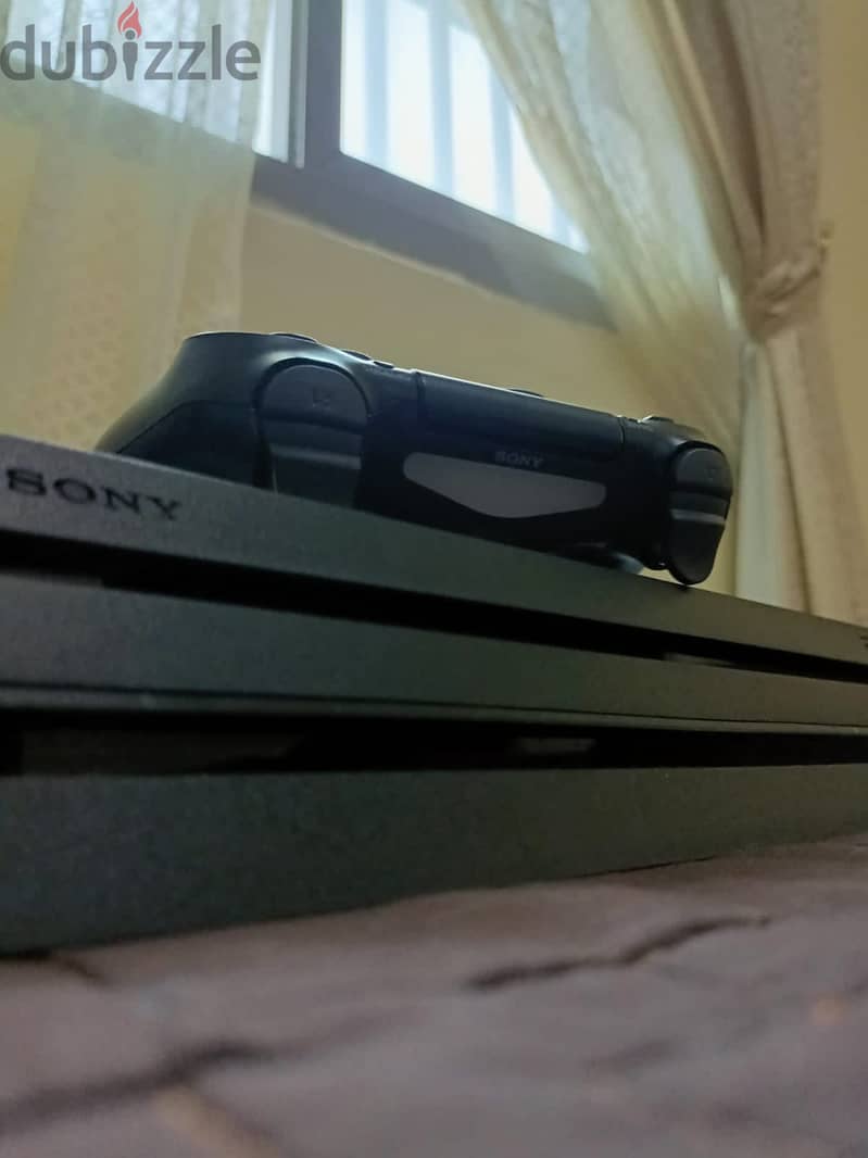 Ps 4 pro 3