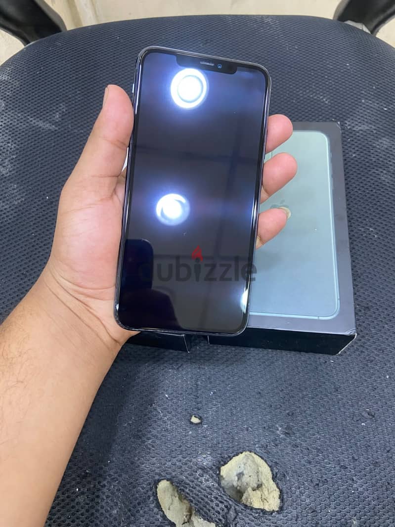 iPhone 11pro max 256 5