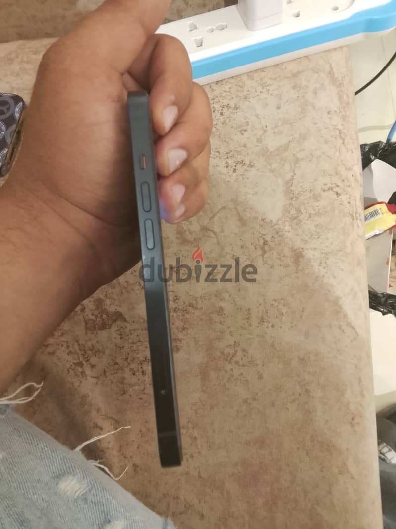 Apple - iPhone 13 4
