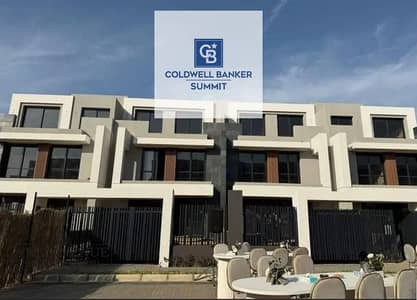 215 sqm townhouse with a 5% down payment, developed by the highly trusted La Vista. Ready for viewing in a prime location within the Patio Town compou