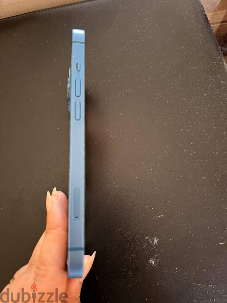 Apple - iPhone 13 2