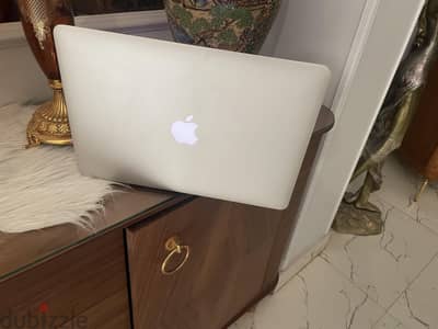 Mac book air 2017 13 insh