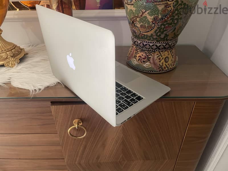 Mac book air 2017 13 insh 1