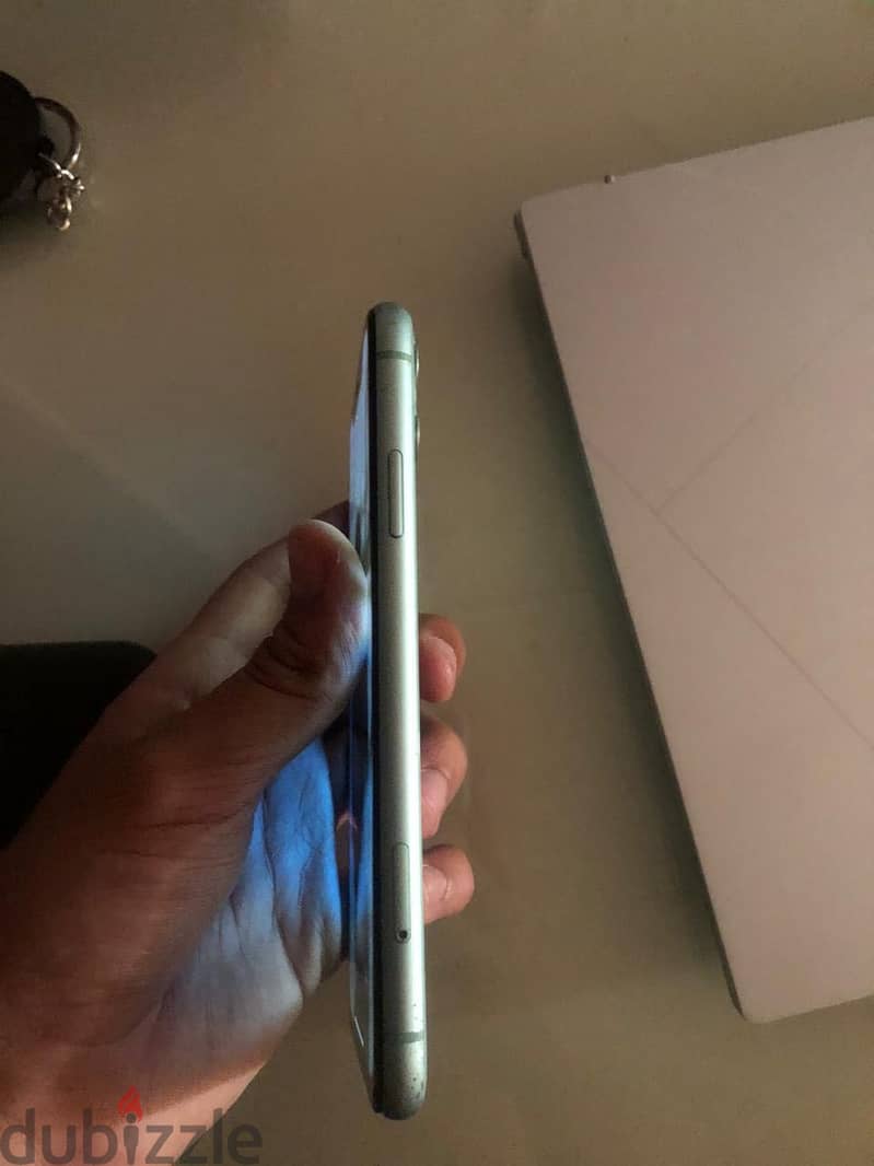 Apple - iPhone 11 2