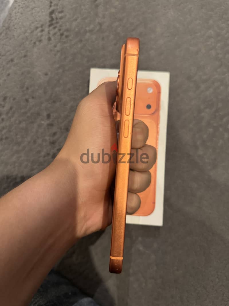 Apple - iPhone 17 Pro Max 1