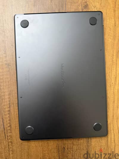 MacBook Pro 14’ - M5