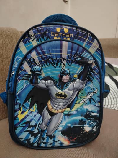 شنطة mam bag مقاس ١٦ أولادي بات مان بحاله جيدة