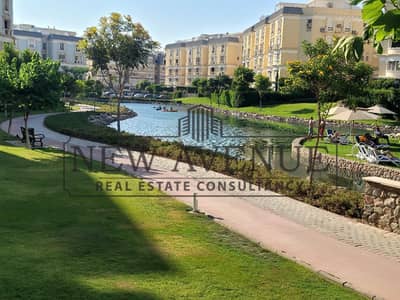 اى ڤيلا جاردن فى ماونتن ڤيو هايد بارك Mountain View Hyde Park على البحيرة جاهزة للسكن