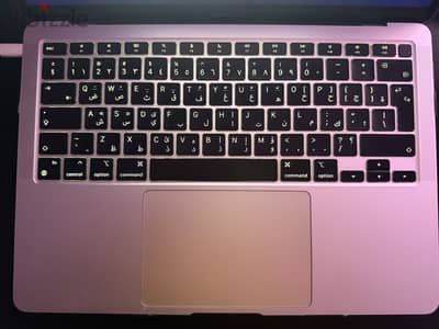 Macbook m1 2020 used like new