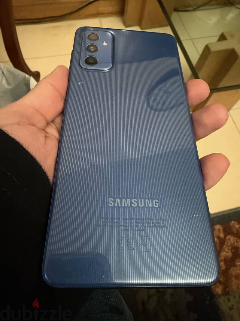 Samsung M52 4