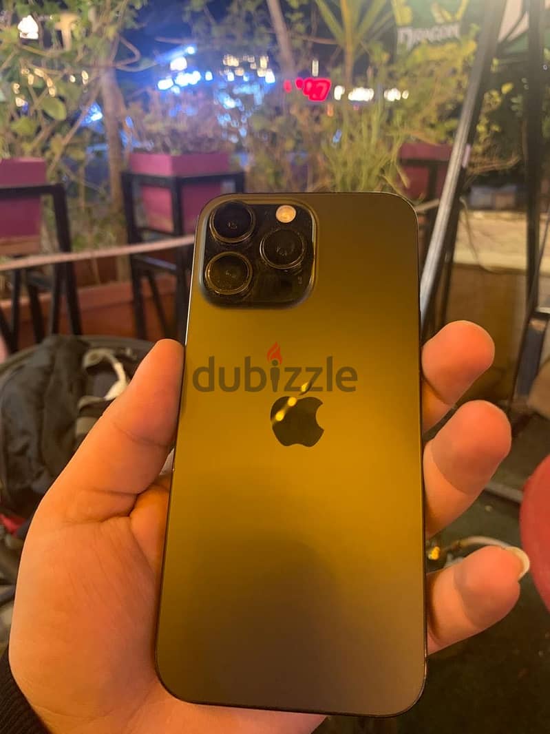 Apple - iPhone 16 Pro Max 2