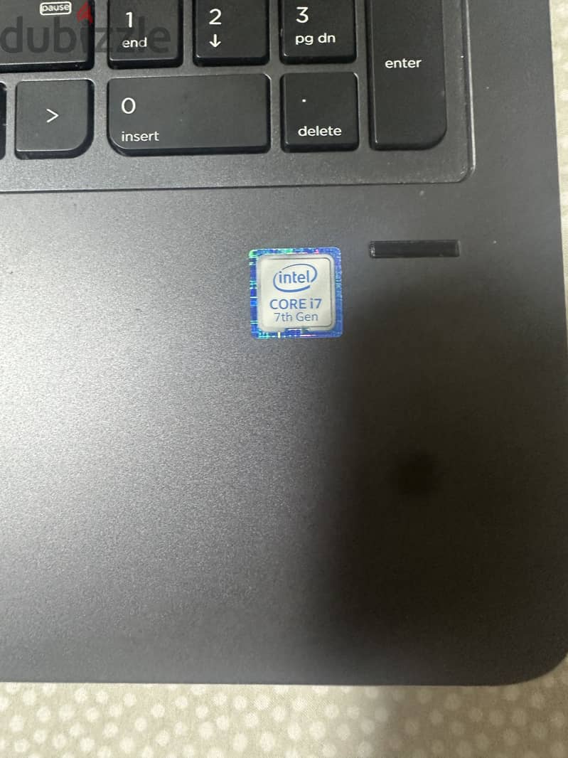 HP Z-BOOK 5