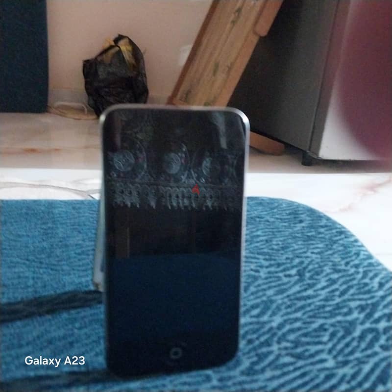 Apple iPod touch 2nd Generation 2