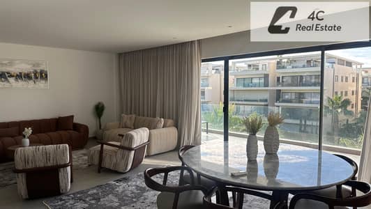 شقه مفروشه بالكامل للإيجار أول سكن فيو علي البول دايركت  في ليك فيو – التجمع الخامس   Lake View  New Cairo