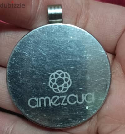 للبيع قلادة الطاقة الأصلية Amezcua Chi Pendant التابعة لشركة QNet