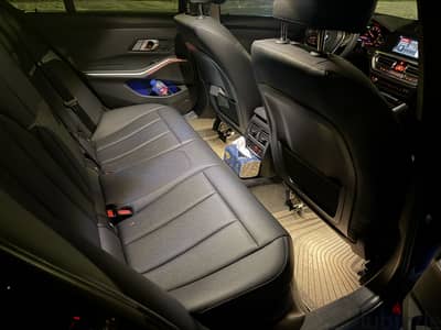 بي ام دبليو 320i 2020