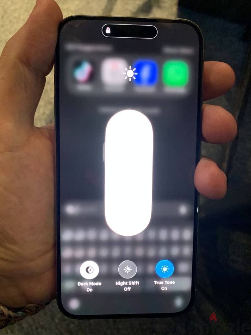 Apple - iPhone 15 Pro Max 2