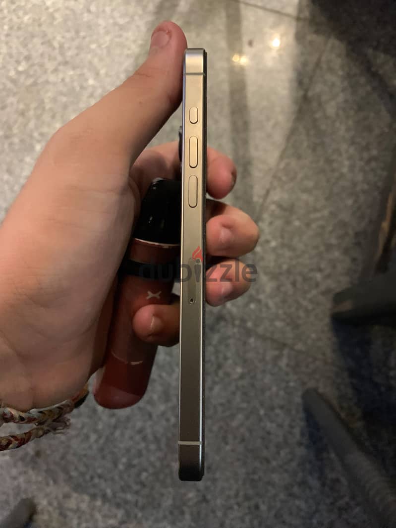 Apple - iPhone 15 Pro Max 4
