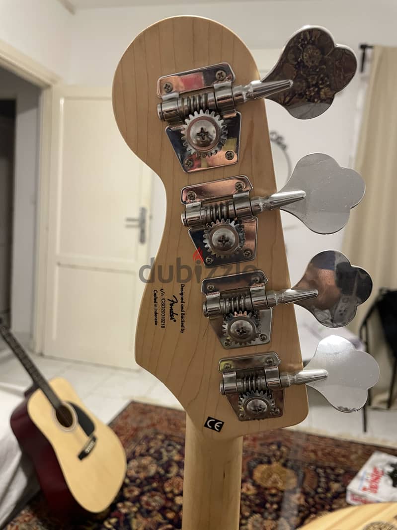 Fender Squire Affinity Jazz Bass 6
