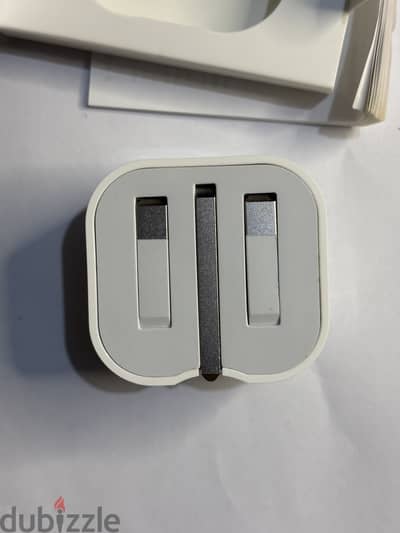Apple 20W USB-C Power Adapter – Like New