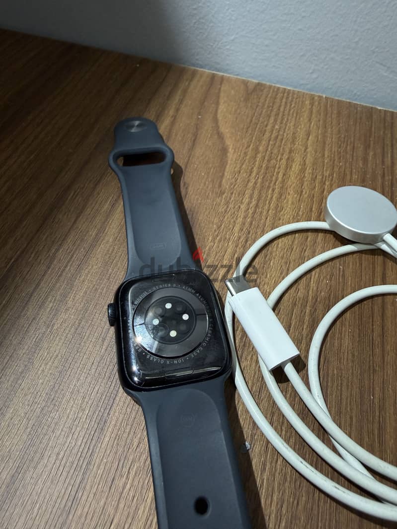Apple Watch Series 8 – 41mm 2
