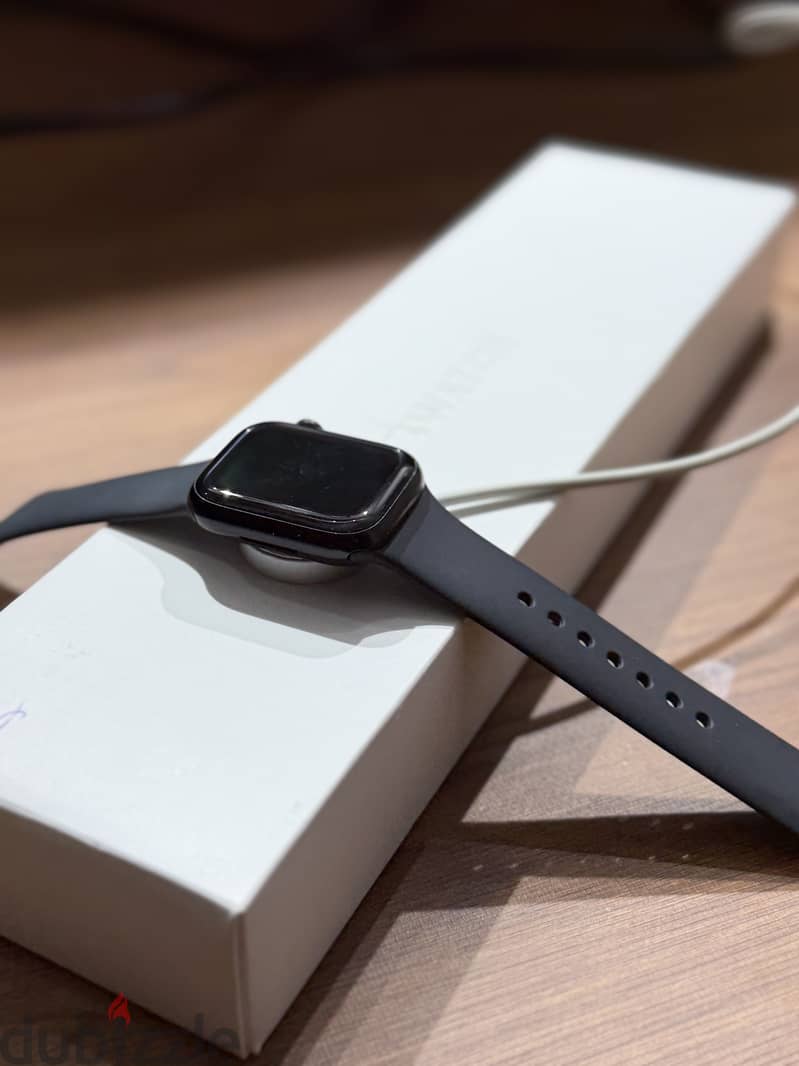 Apple Watch Series 8 – 41mm 4
