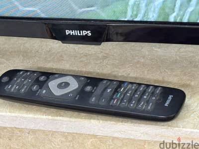 وارد اماره دبى من الامارات شاشه فيليبس 32بوصه full HD/LED رووعه روووعه