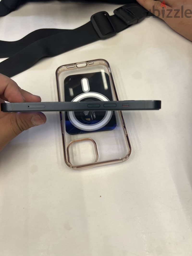 Apple - iPhone 13 256 g 1