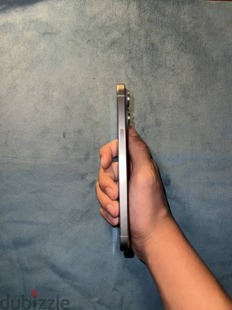 Apple - iPhone 15 Pro Max 2