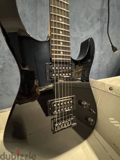 Jackson JS11
