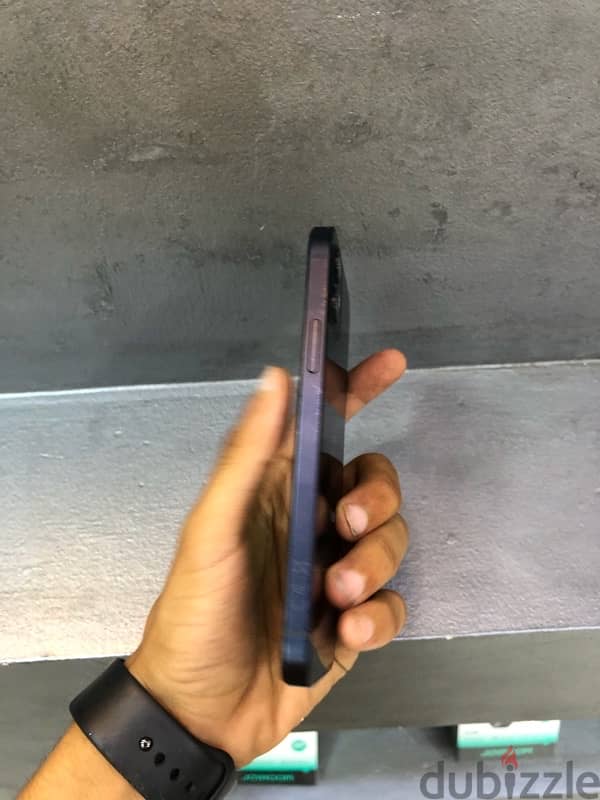 iphone 12 4
