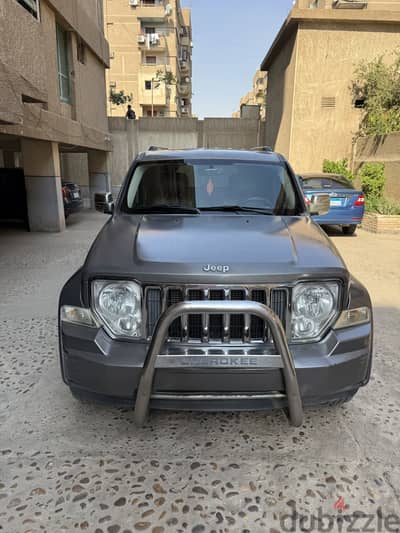 Jeep KK 2011, فبريكا بالكامل