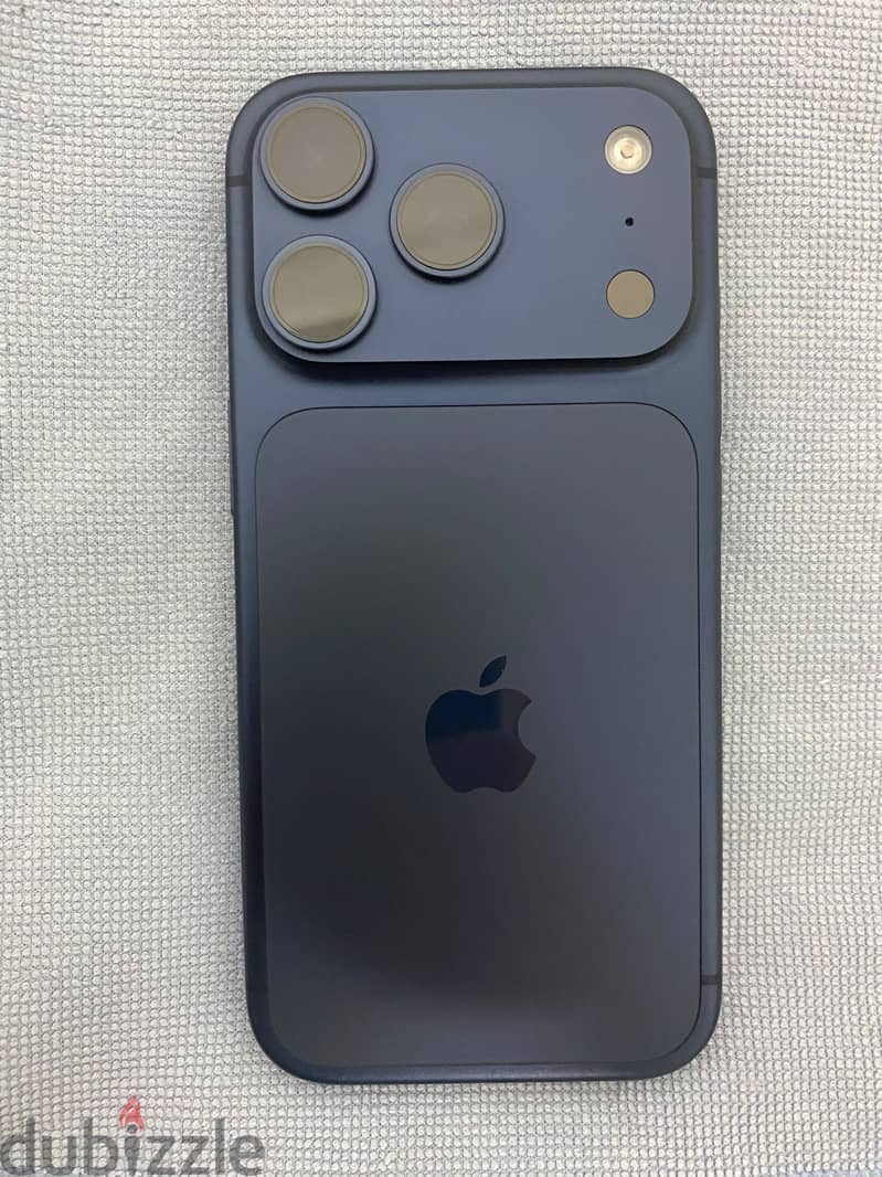 Apple - iPhone 17 Pro 2