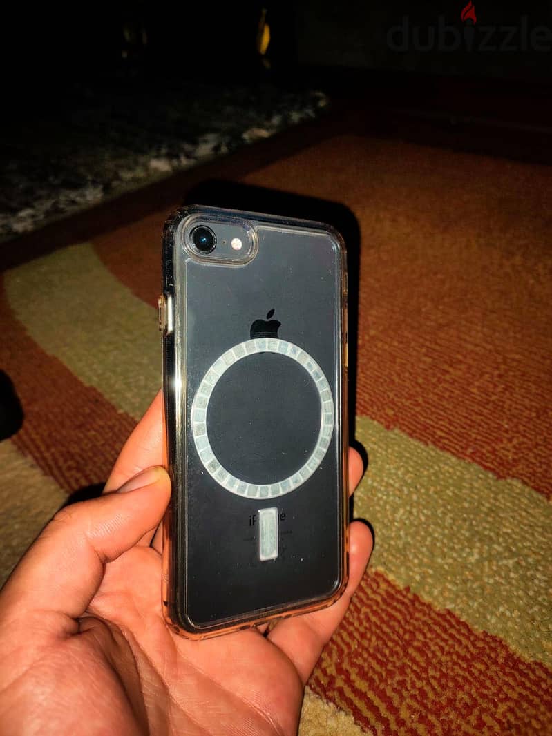 Apple - iPhone 8 1