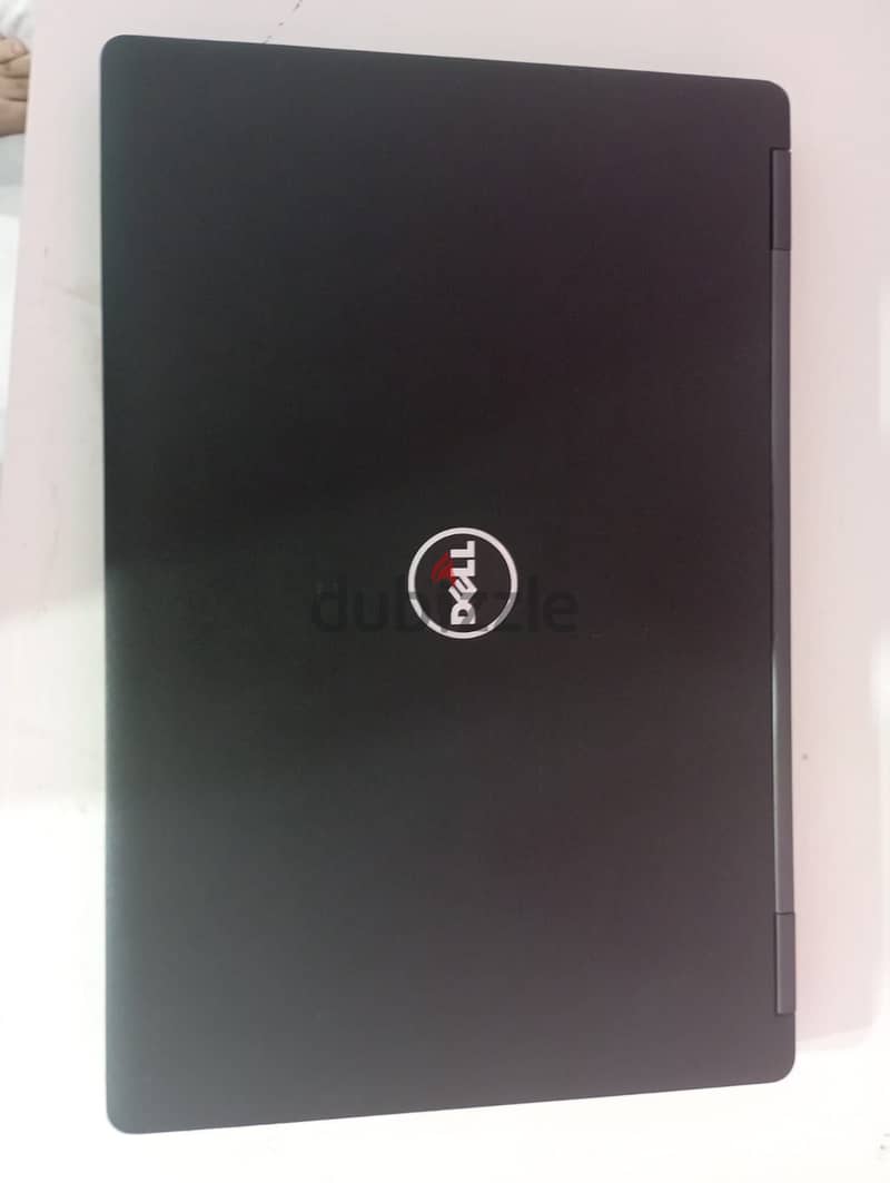 Dell Precision 3520 3