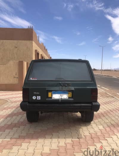 جيب شيروكى 1993