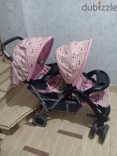 Twin stroller