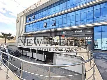 مكتب استلام فوري  في Elegantry Mall لشركة Catalyst في  التجمع الخامس بمقدم ٥٠٪؜ و اقساط تصل الي سنتين
