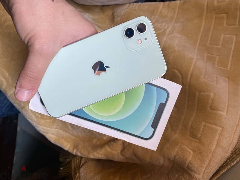 Apple - iPhone 12 6