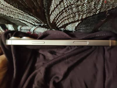 Apple - iPhone 16 Pro Max