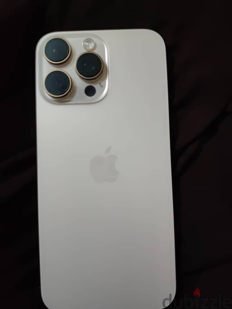 Apple - iPhone 16 Pro Max 1