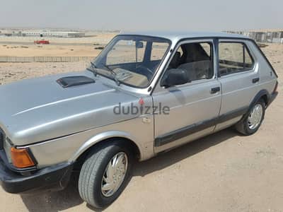 Fiat 127  سوبر فيورا مرور السلام رخصه ساریه